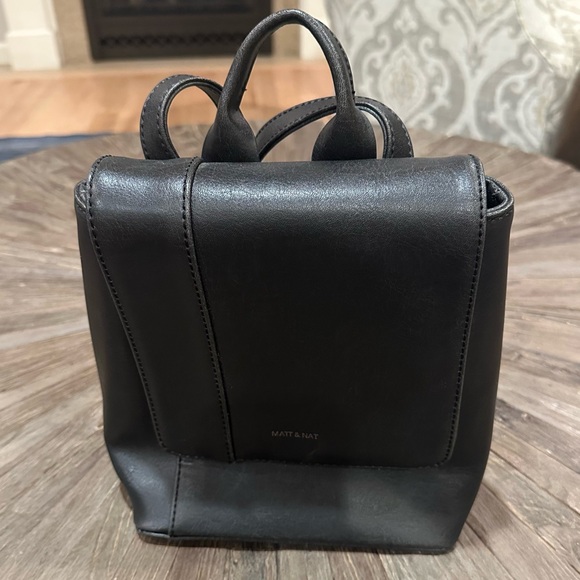 Matt & Nat Deely Mini Vegan Leather Backpack - Picture 3 of 7